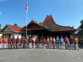 Upacara Pengetan Kaping 271 Hadeging Daerah Istimewa Yogyakarta di Kalurahan Siraman